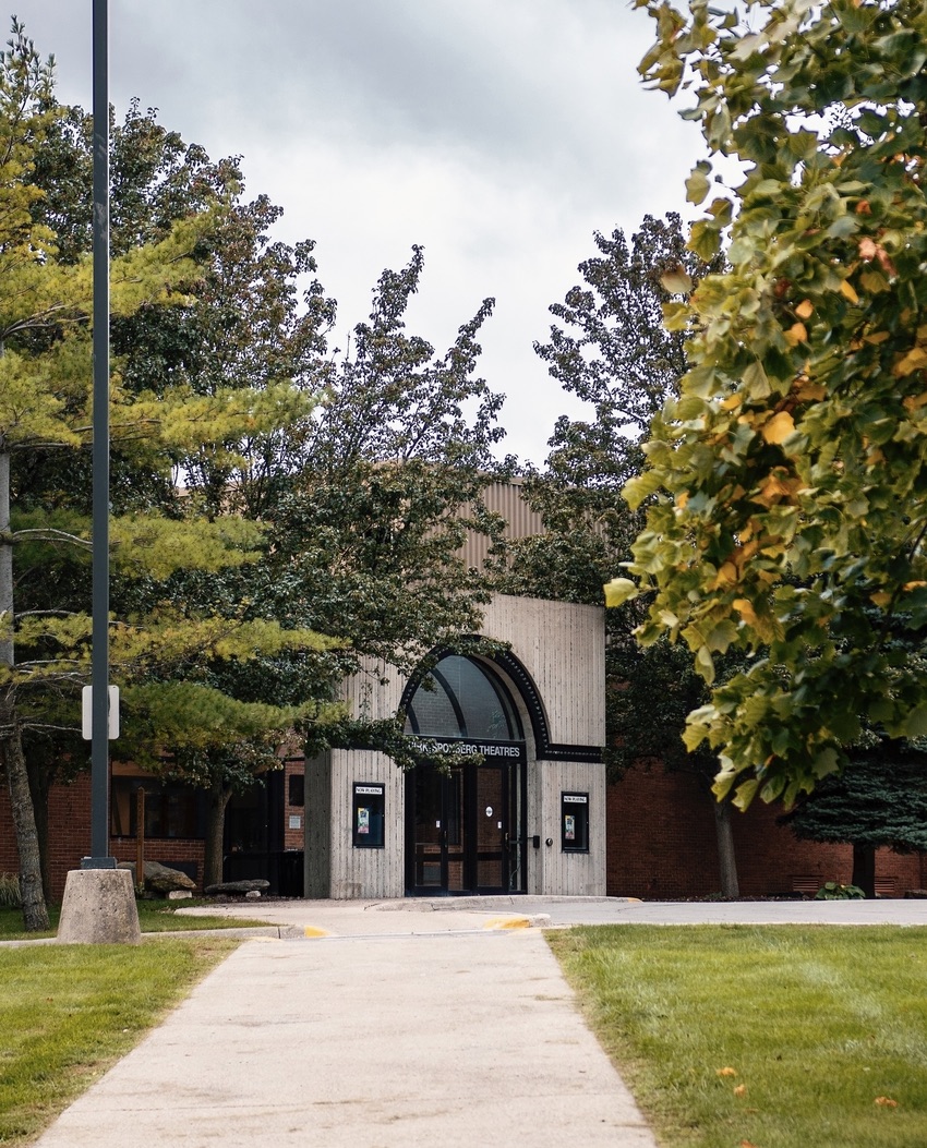 The main entrance at the front of the Judy Sturgis Hill building.